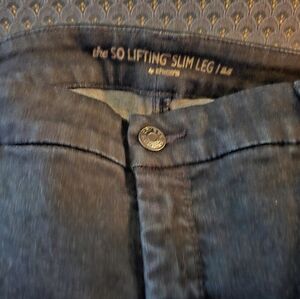 NWT Jeans- navy from Chico's size 2.5 the so lifting slim leg